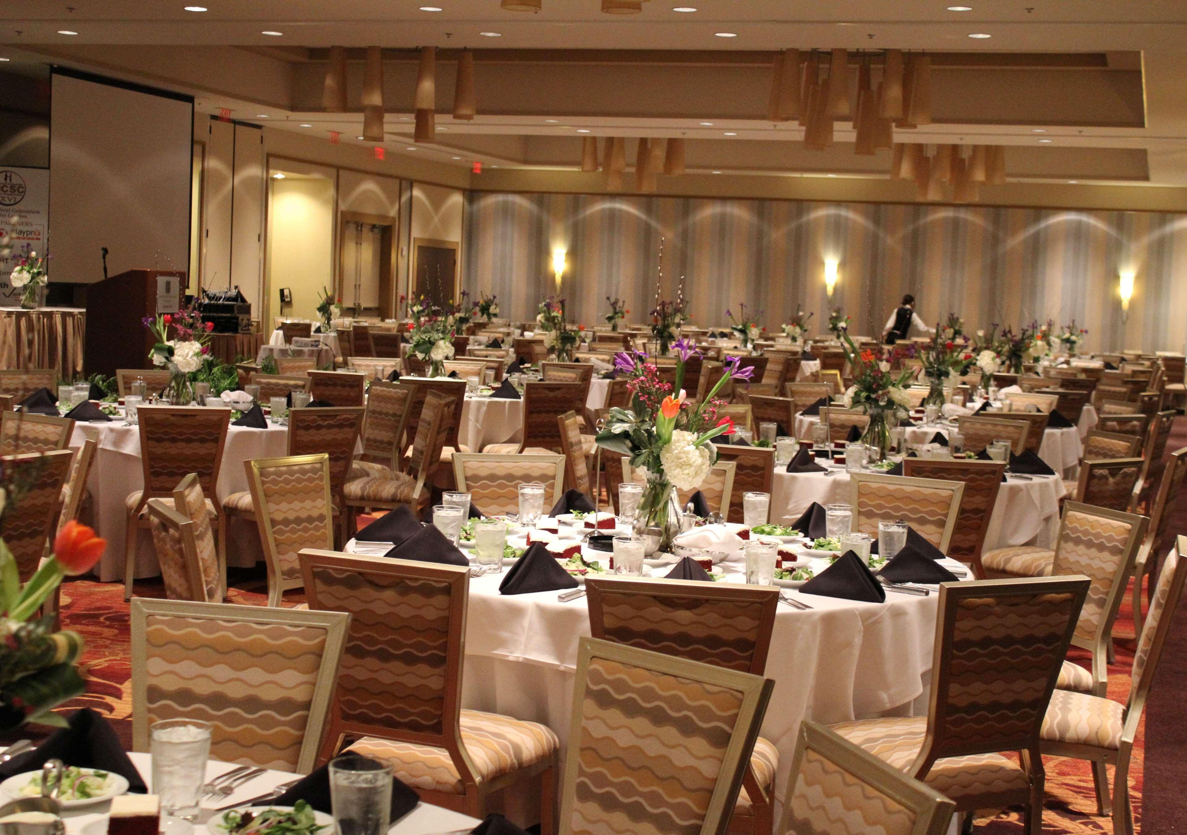 Embassy Suites Atlanta - Kennesaw Town Center Buitenkant foto