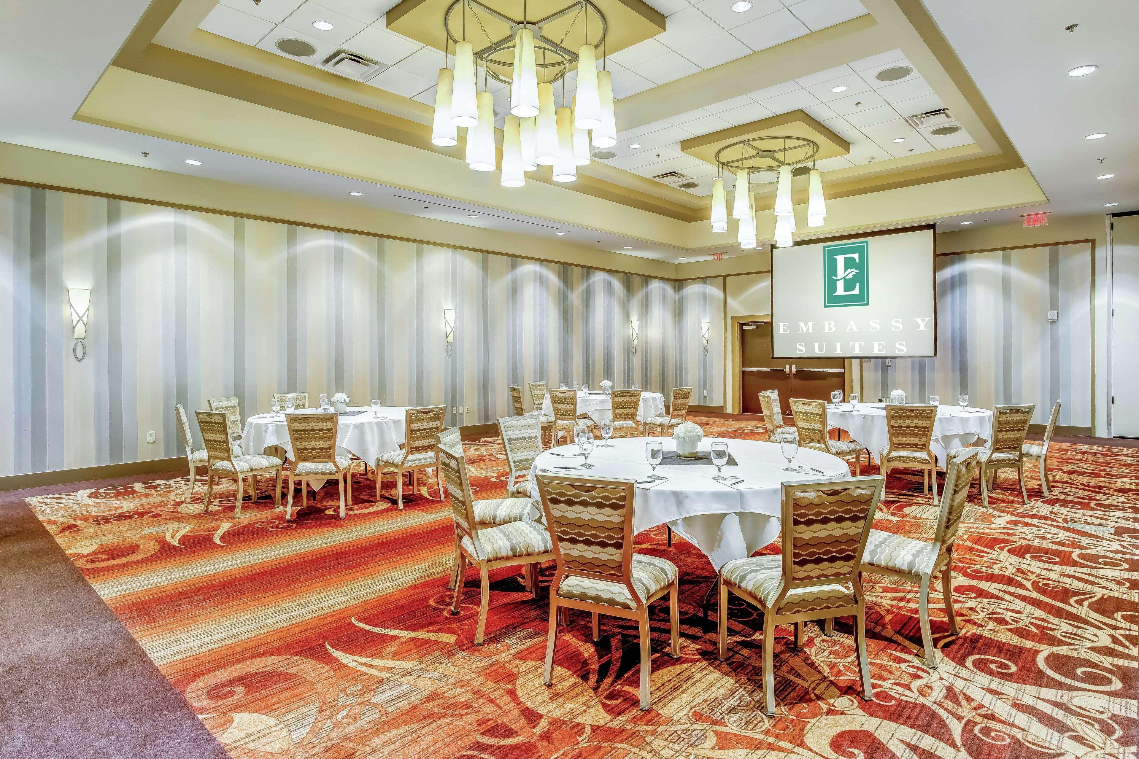 Embassy Suites Atlanta - Kennesaw Town Center Buitenkant foto
