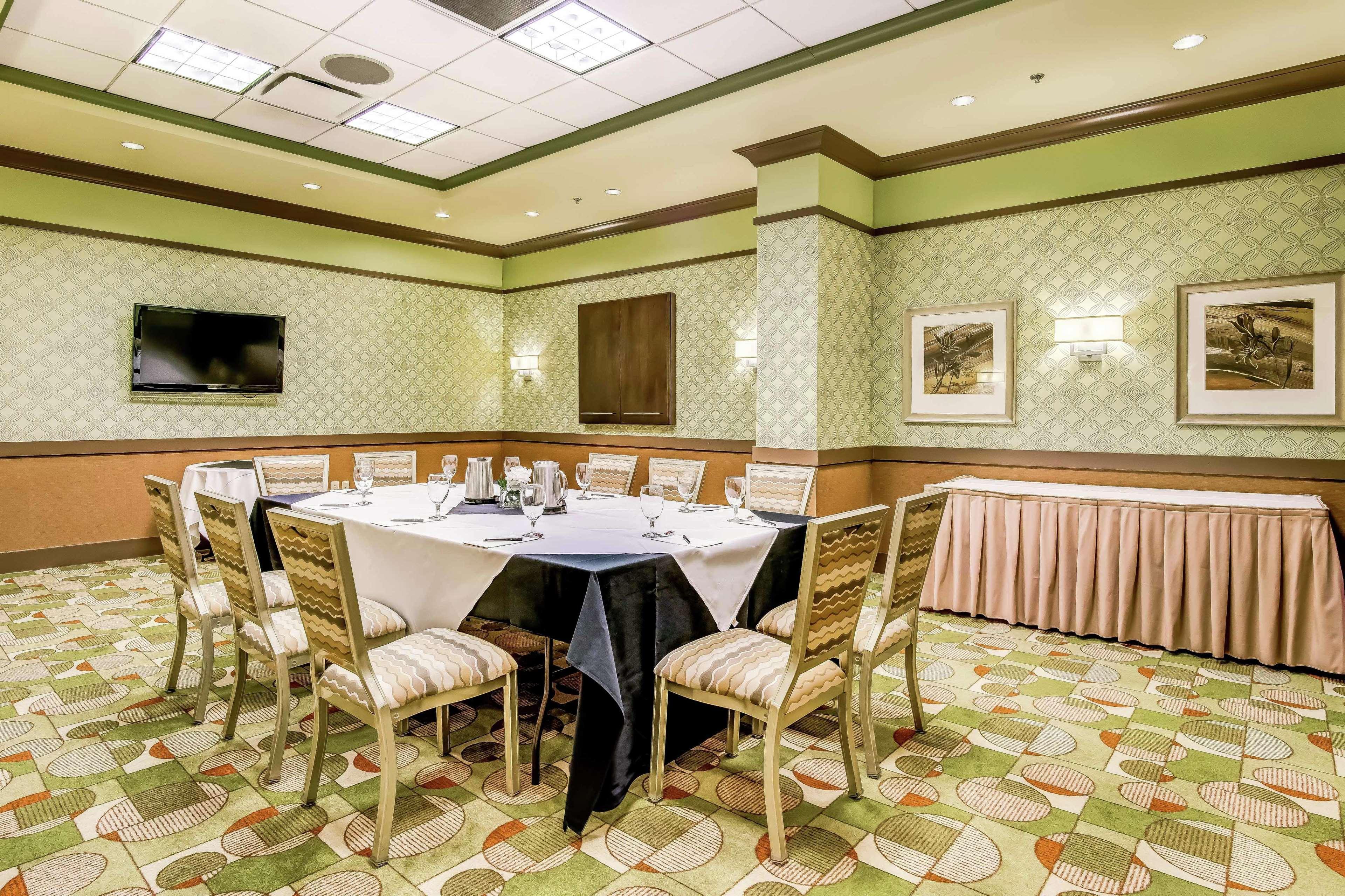 Embassy Suites Atlanta - Kennesaw Town Center Buitenkant foto