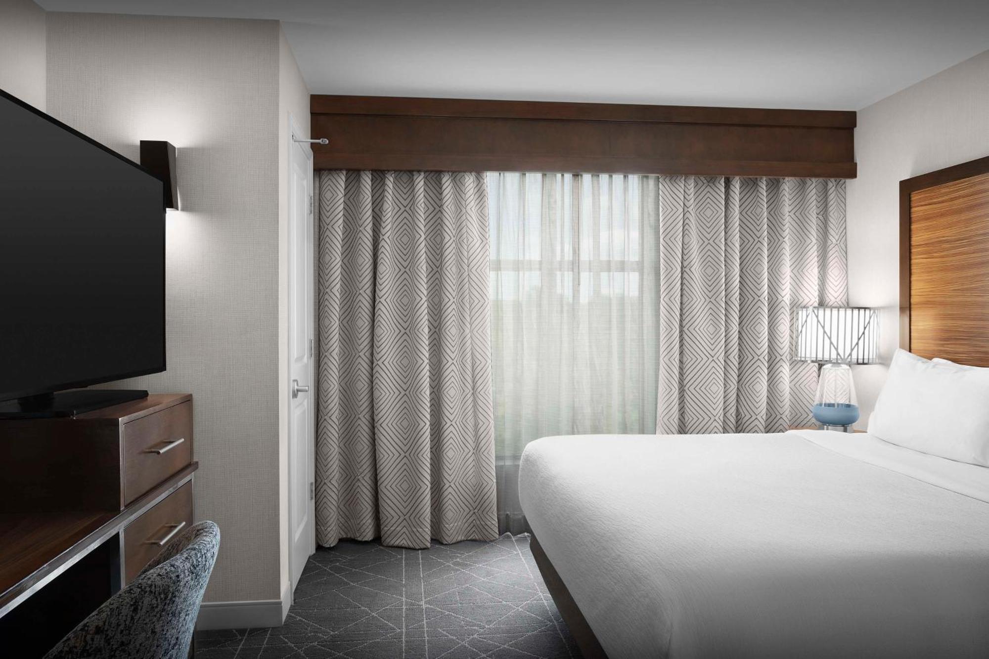 Embassy Suites Atlanta - Kennesaw Town Center Buitenkant foto